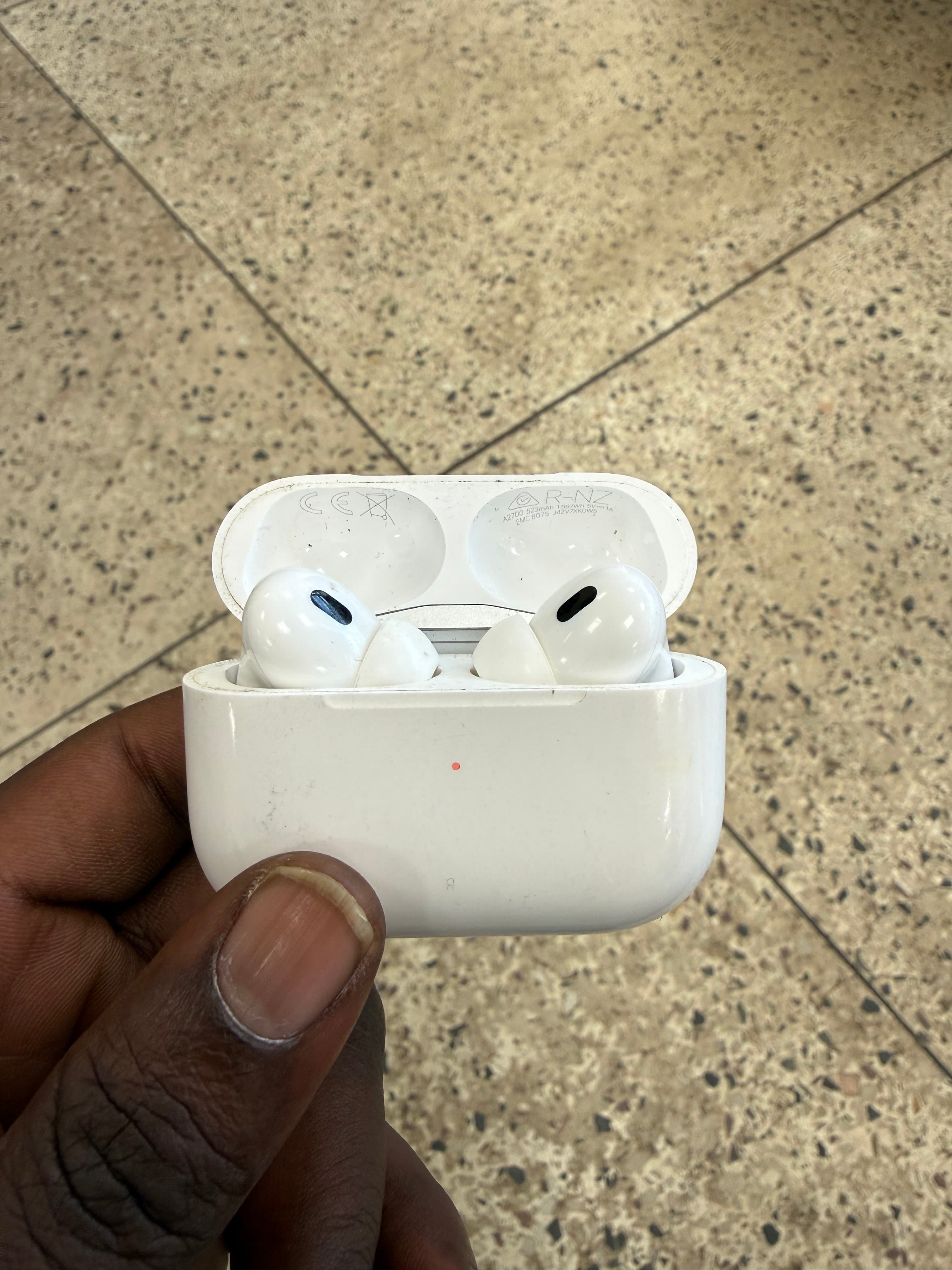 Airbuds 2
